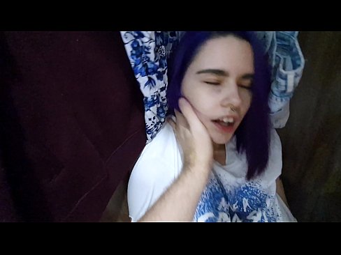 ❤️ Намерих сестра си в гардероба и й помогнах да свърши ❤️❌ Секс в bg.tradewin.top ❌